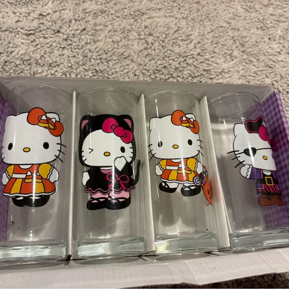Hello Kitty Glassware Set‎ Unisex OS Purple New Halloween 4pk 10oz Glasses